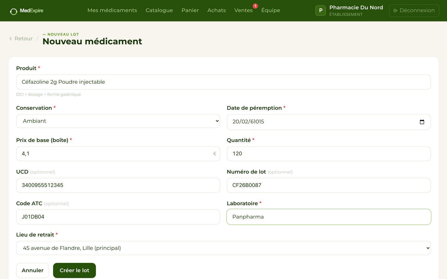Formulaire de publication d'un lot sur MedExpire : produit, date de péremption, prix, quantité, UCD et lieu de retrait